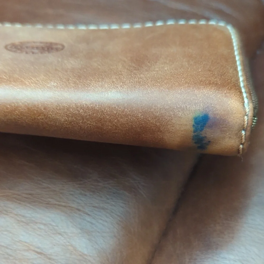 Roots Tribe Zip Around Clutch - Picture 8 of 10